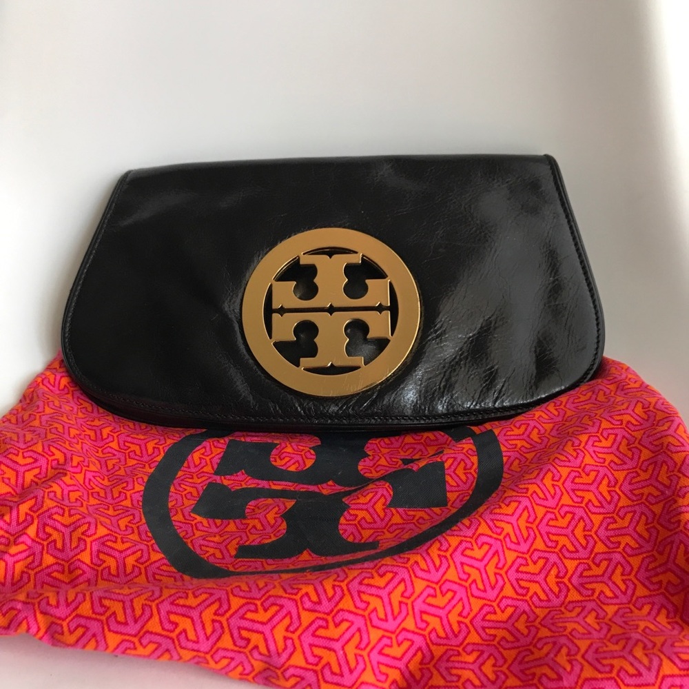 Black Tory Burch clutch/shoulder bag
